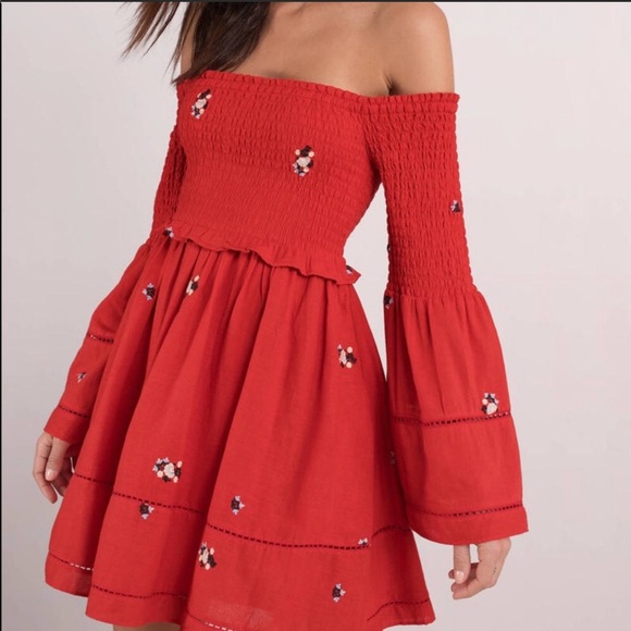 Free People Dresses & Skirts - Free People Smocked Off Shoulder Embroidered Dress